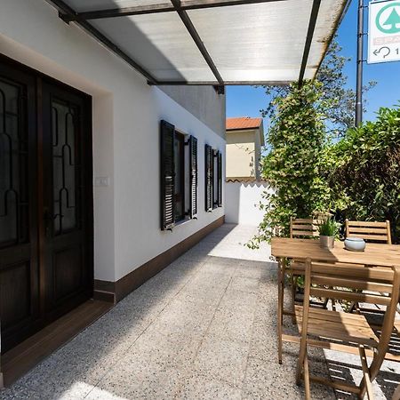 Tramontana And Maestral Apartment Izola Exterior photo